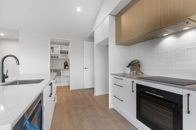 Photo of property in 5 Alex Place, Rolleston, 7614