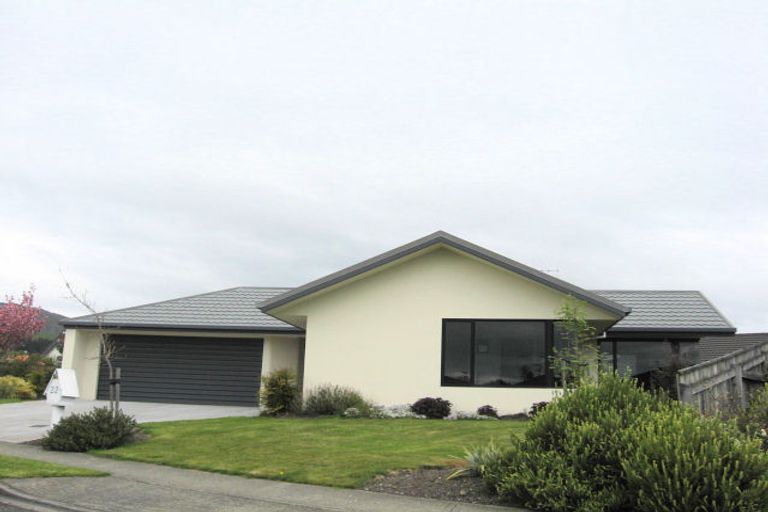 Photo of property in 22 Masefield Street, Stoke, Nelson, 7011