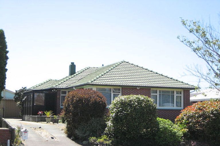 Photo of property in 91 Bickerton Street, Wainoni, Christchurch, 8061