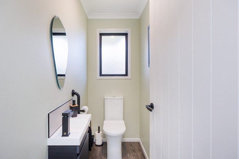 Photo of property in 166 Pharazyn Street, Feilding, 4702