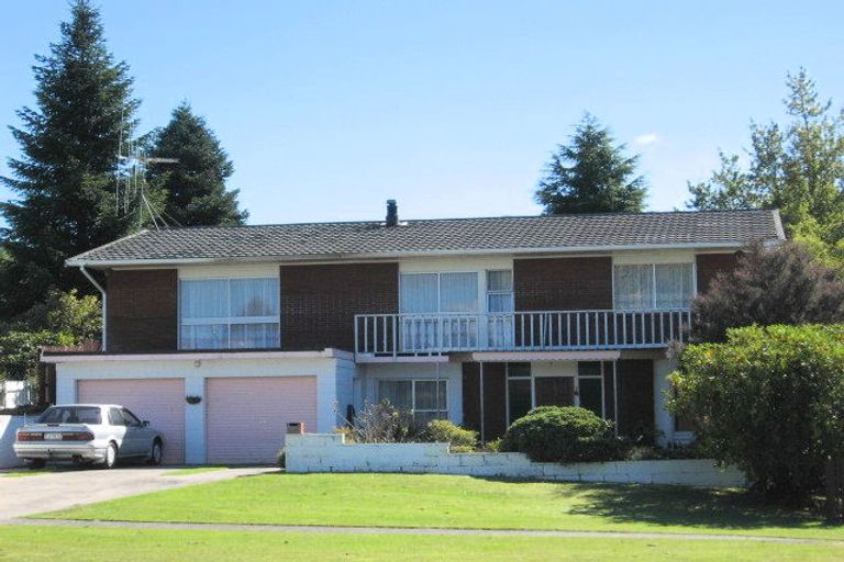 Photo of property in 106 Balmoral Drive, Tokoroa, 3420