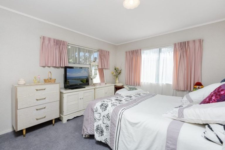 Photo of property in 994 Papamoa Beach Road, Papamoa Beach, Papamoa, 3118