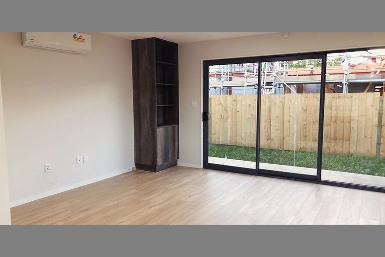 Photo of property in 35 Waka Street, Albany Heights, Auckland, 0632