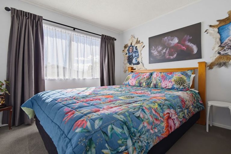 Photo of property in 24 Stirling Street, Te Aroha, 3320