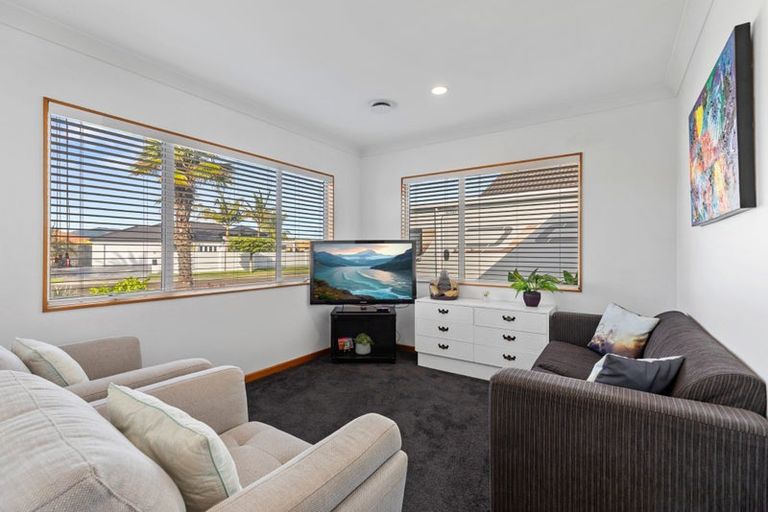 Photo of property in 37 Sorrento Key, Papamoa Beach, Papamoa, 3118