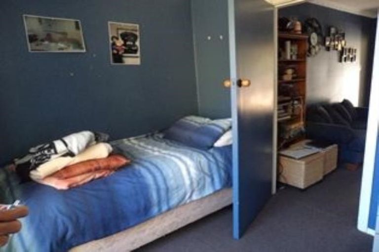 Photo of property in 37 Flay Crescent, Burnside, Christchurch, 8053