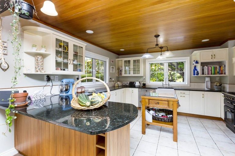 Photo of property in 91 Katherine Mansfield Drive, Whitemans Valley, Upper Hutt, 5371