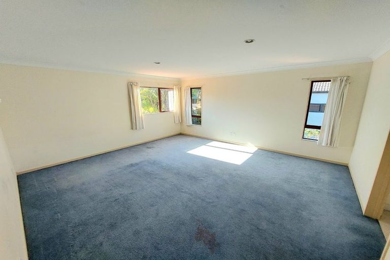 Photo of property in 93 Glendhu Road, Bayview, Auckland, 0629