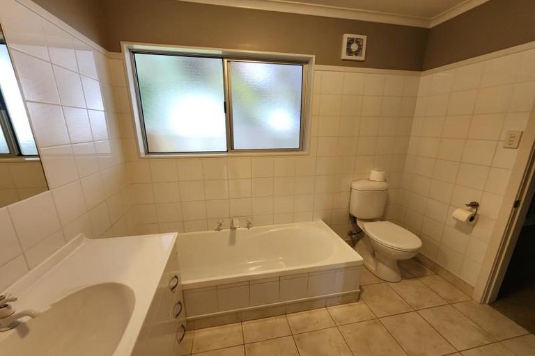 Photo of property in 26 William Street, Waikanae Beach, Waikanae, 5036