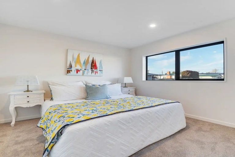 Photo of property in 2/15a Union Road, Howick, Auckland, 2014