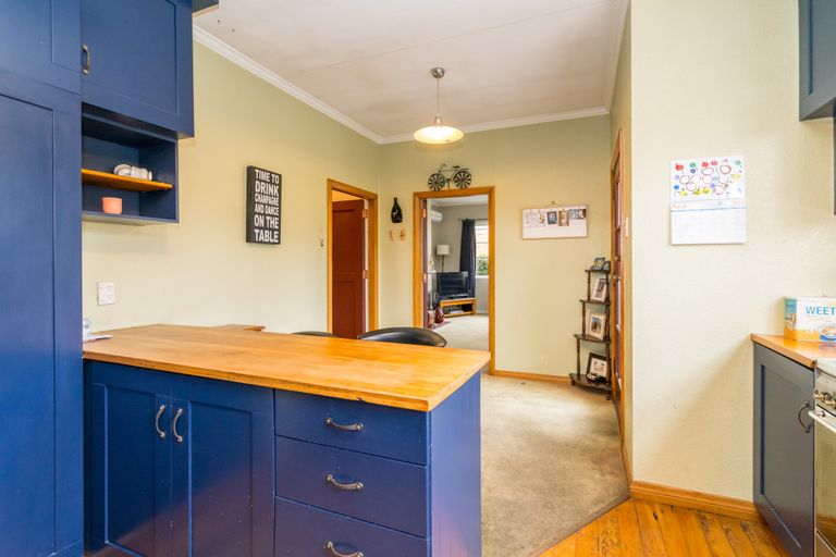 Photo of property in 6 Holyrood Avenue, Wakari, Dunedin, 9010