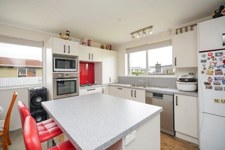 Photo of property in 56 Severn Street, Clifton, Invercargill, 9812