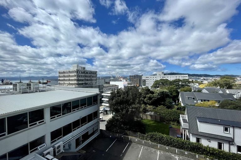 Photo of property in Hobson Court Flats, 46/70 Hobson Street, Thorndon, Wellington, 6011