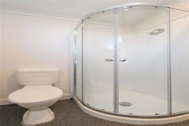 Photo of property in 12 Osmond Street, South Dunedin, Dunedin, 9012