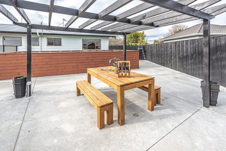 Photo of property in 20 Pukepapa Road, Marton, 4710