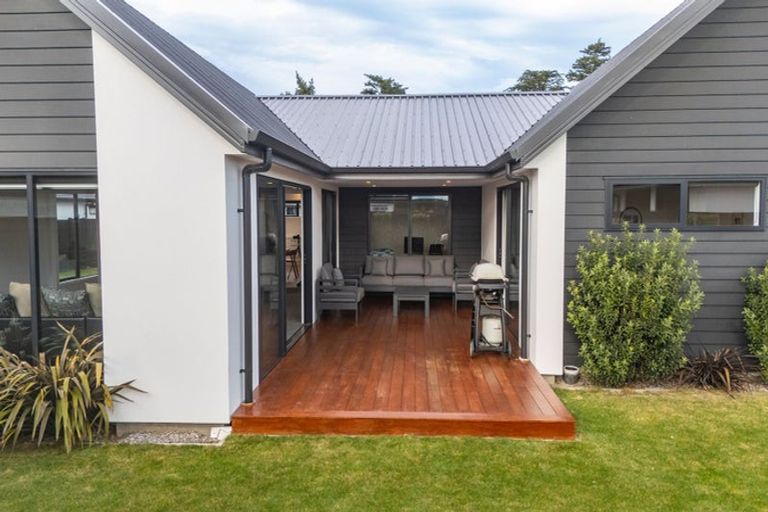 Photo of property in 12 Jag Way, Tinwald, Ashburton, 7700