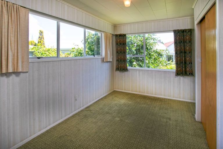 Photo of property in 68 Watt Street, Coromandel, 3506