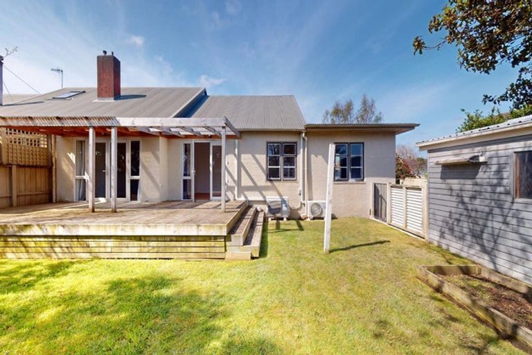 Photo of property in 39 Tyndall Street, Palmerston North, 4414