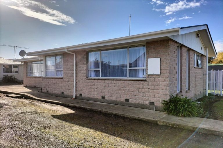 Photo of property in 3a Doggett Place, Rangiora, 7400