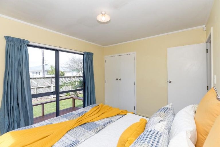 Photo of property in 7a Southsea Crescent, Silverdale, Hamilton, 3216