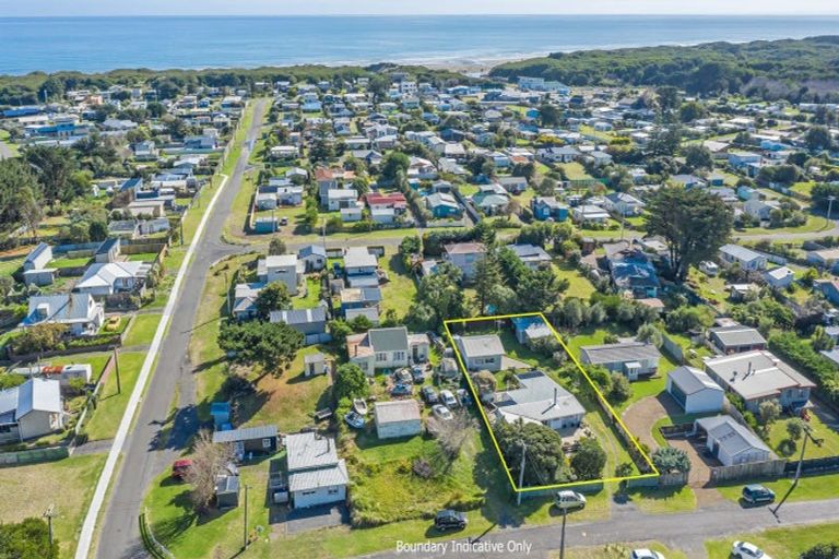 Photo of property in 32 Muapoko Street, Himatangi Beach, Foxton, 4891