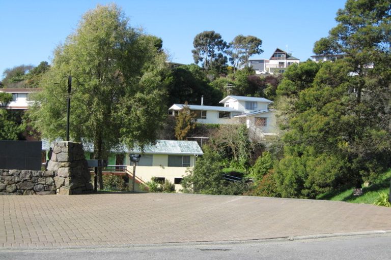 Photo of property in 11 Iles Lane, Cashmere, Christchurch, 8022