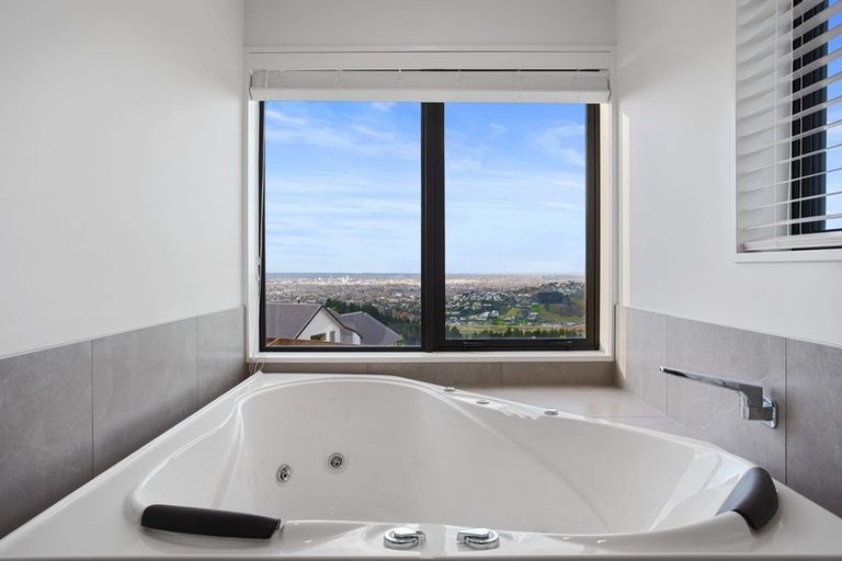 Photo of property in 34 Hawkshead Way, Westmorland, Christchurch, 8025