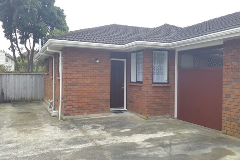 Photo of property in 2/10 Waitui Crescent, Waiwhetu, Lower Hutt, 5010