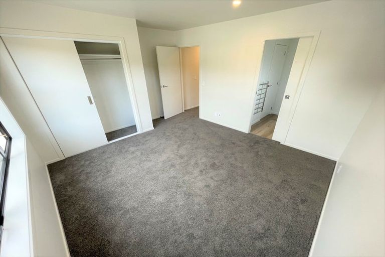 Photo of property in 5/240 Stokes Valley Road, Stokes Valley, Lower Hutt, 5019