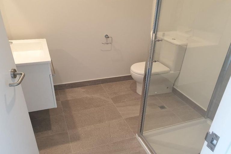 Photo of property in 2/19 Parson Lane, Papatoetoe, Auckland, 2025