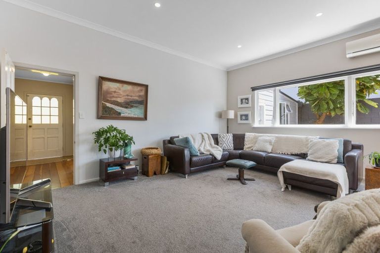 Photo of property in 19 Beach Street, Fitzroy, New Plymouth, 4312