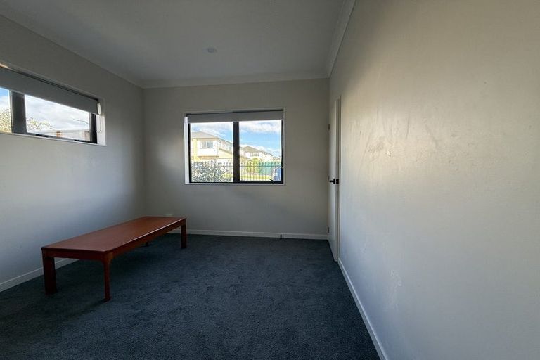 Photo of property in 50 Hikuawa Road, Flat Bush, Auckland, 2019