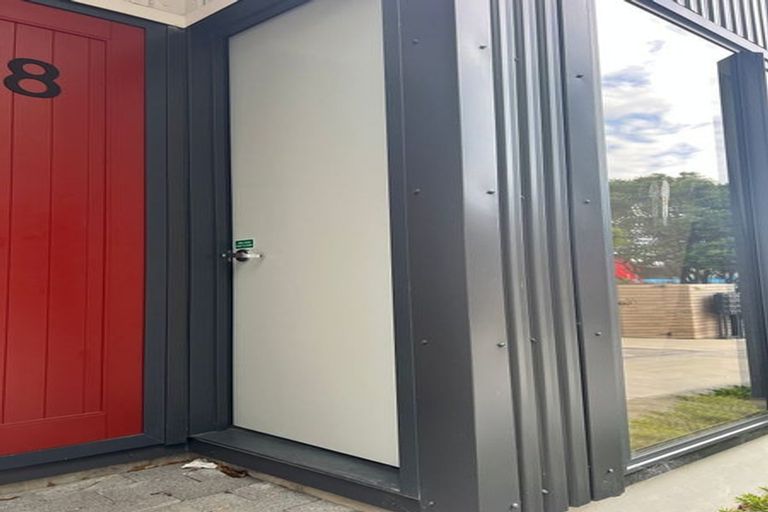 Photo of property in 8/1 Kaponga Crescent, New Lynn, Auckland, 0600