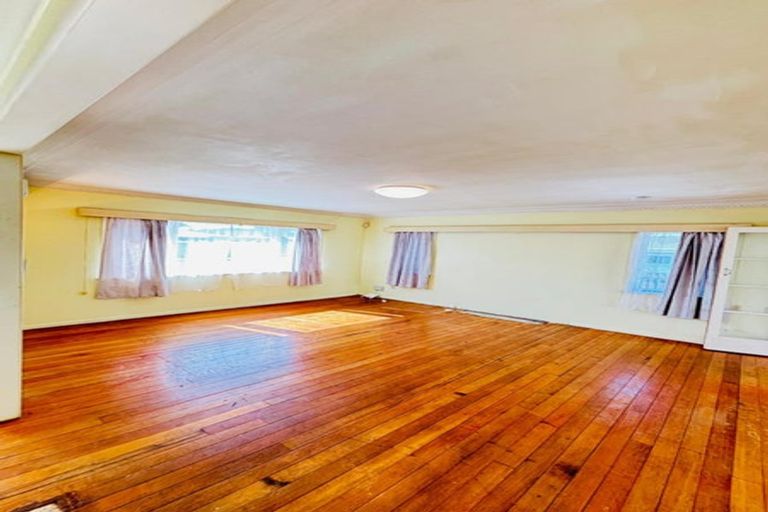 Photo of property in 47 Mckean Avenue, Manurewa, Auckland, 2102