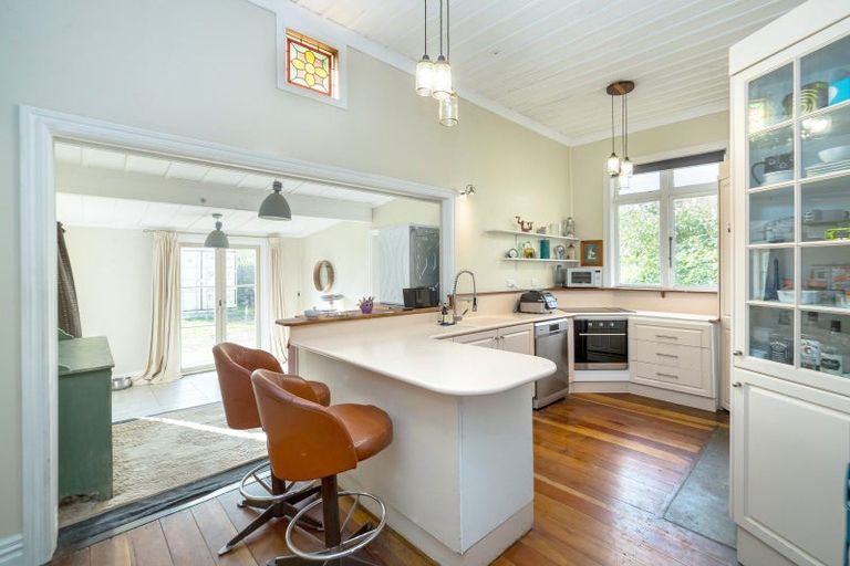 Photo of property in 12 Clifton Avenue, Carterton, 5713