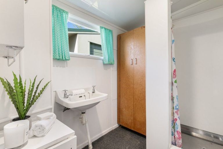 Photo of property in 106b Beverley Terrace, Whangamata, 3620