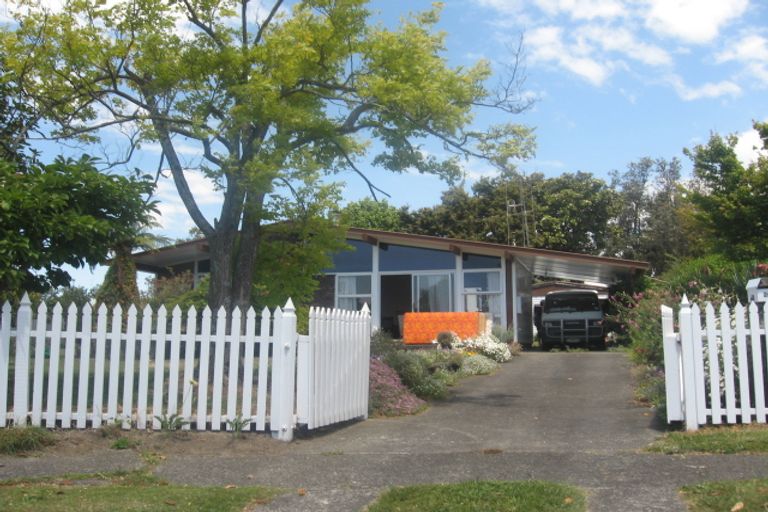 Photo of property in 24 Donovan Street, Te Puke, 3119