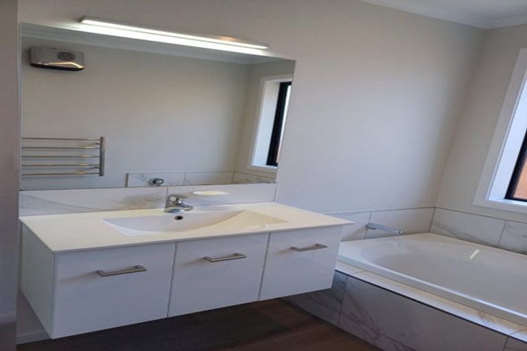 Photo of property in 5 Micah Place, Rolleston, 7615