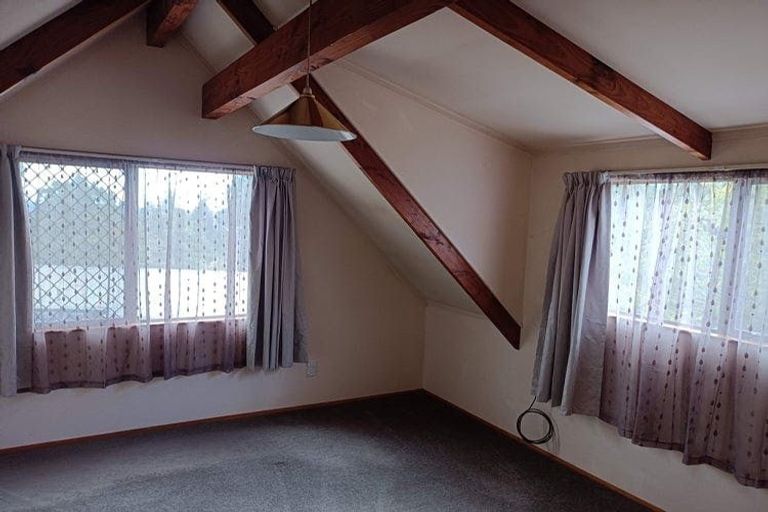 Photo of property in 85a Red Hill Road, Red Hill, Papakura, 2110