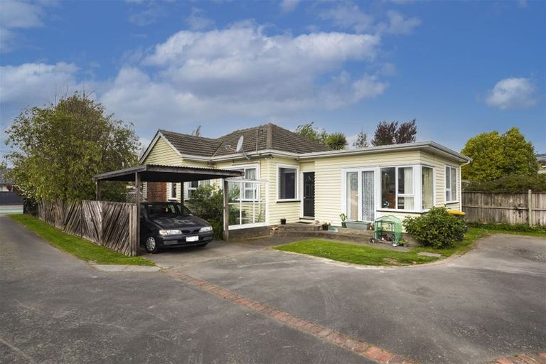 Photo of property in 57 Barrington Street, Somerfield, Christchurch, 8024
