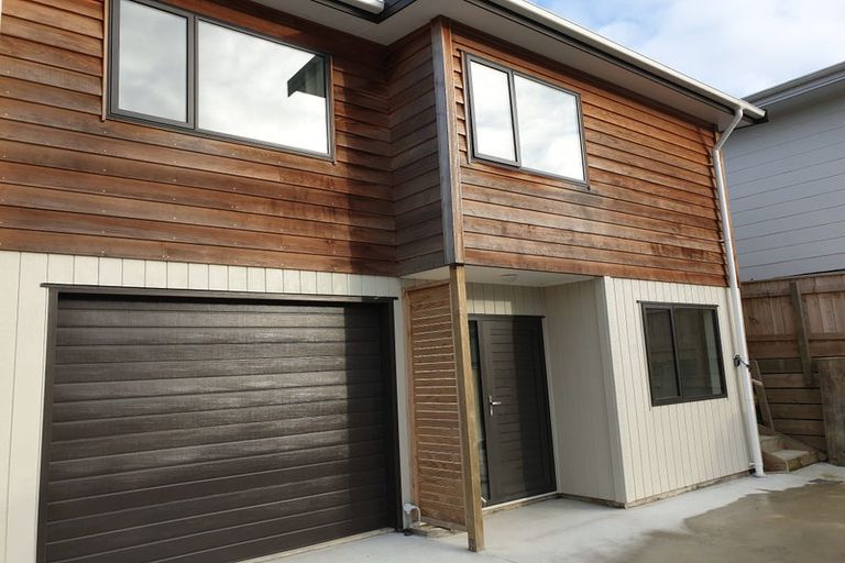 Photo of property in 165a Broderick Road, Johnsonville, Wellington, 6037