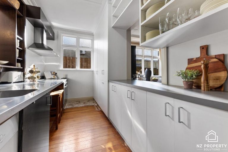 Photo of property in 6 Brunel Street, Mornington, Dunedin, 9011