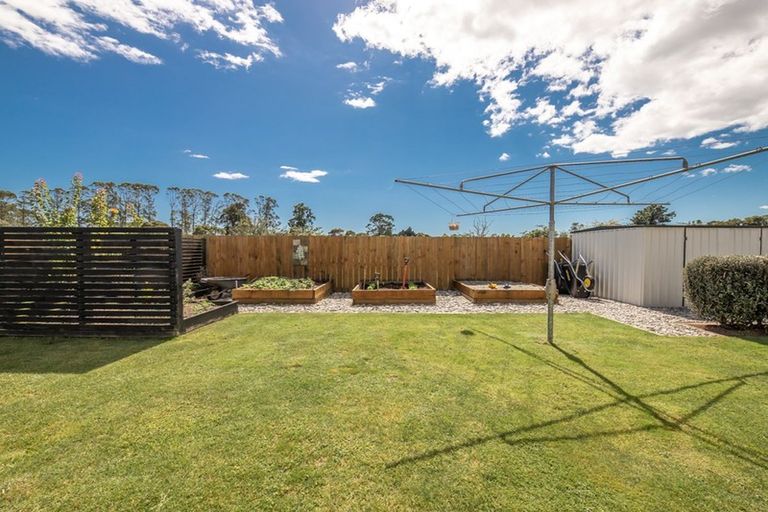 Photo of property in 25 Kawatiri Place, Westport, 7825