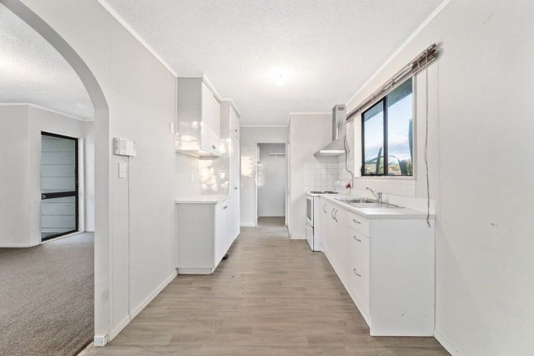 Photo of property in 59a Pohutukawa Drive, Owhata, Rotorua, 3010