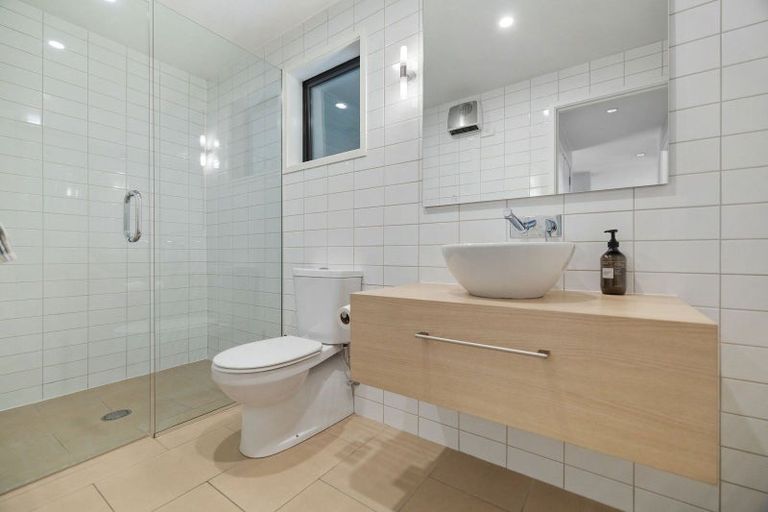 Photo of property in 100 Centennial Avenue, Arrowtown, 9302