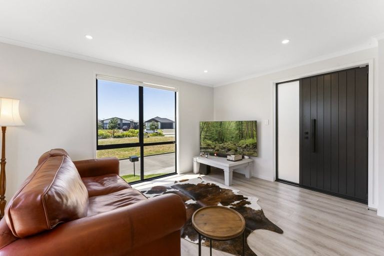 Photo of property in 9 Kahotea Place, Papamoa Beach, Papamoa, 3118