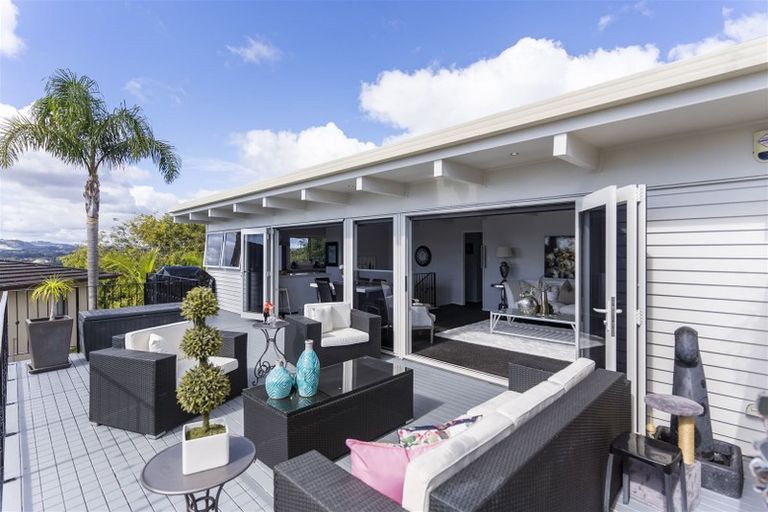 Photo of property in 13 Callender Place, Shelly Park, Auckland, 2014