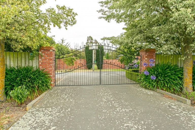 Photo of property in 53 Morris Road, Newland, Ashburton, 7772