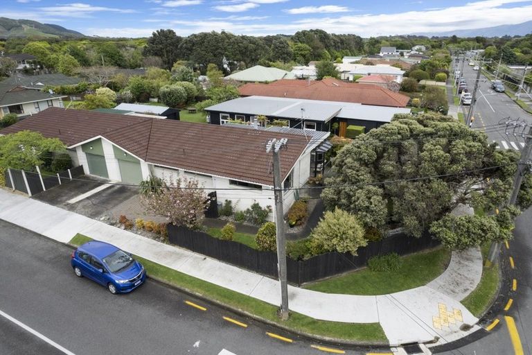 Photo of property in 30 Rimu Street, Waikanae, 5036