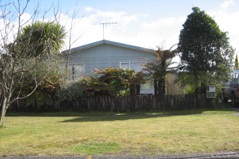 Photo of property in 36 Papua Street, Turangi, 3334